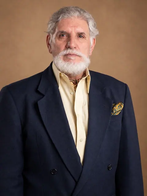 Roberto Flores — modelo de Wow Models